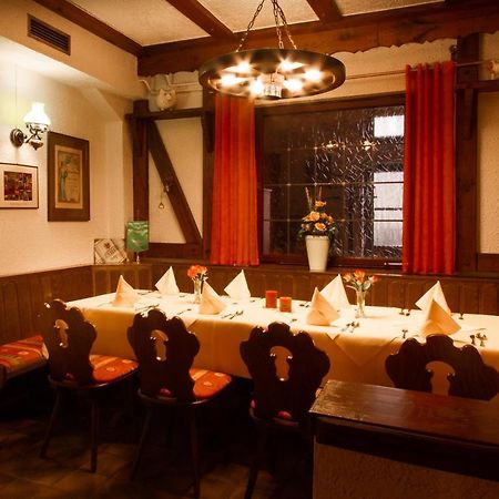 Hotel- Restaurant Zum Hirsch Großenlüder المظهر الخارجي الصورة